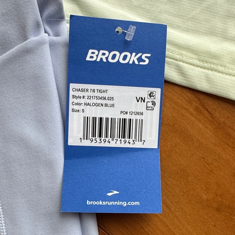Brooks Running Bundle - Small - Picture 8 of 10